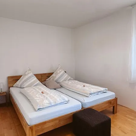 Zentrale Ferienwohnung Mit Terrasse In Der Naehe Vom Bodensee Vogt