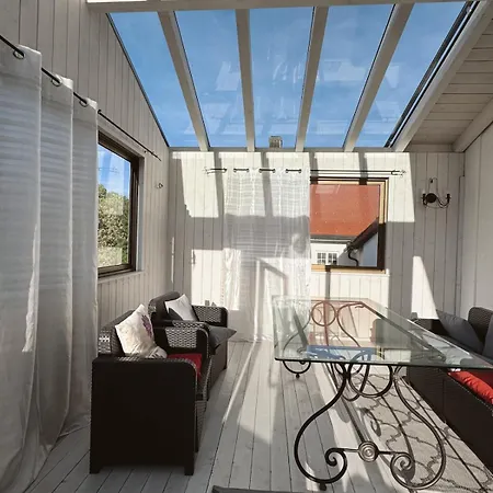 Zentrale Ferienwohnung Mit Terrasse In Der Naehe Vom Bodensee *
